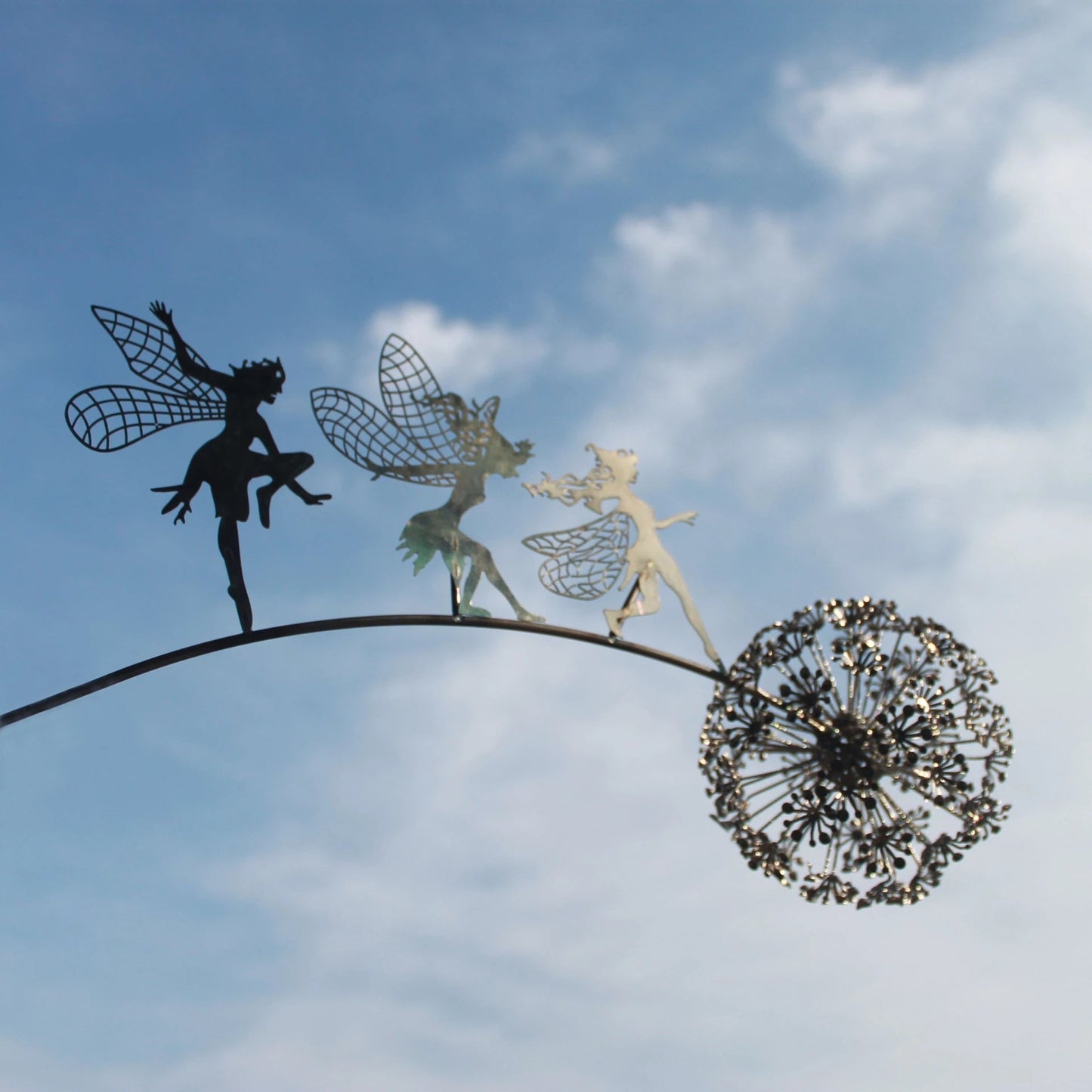 Skorter | Enchanting Fairy Garden Sculptures: Dreamy Lawn Decoration