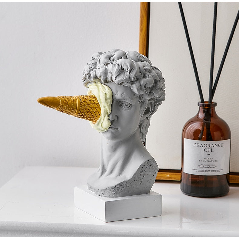 Skorter | David Figurine with Ice Cream Home Decoration Sculpture