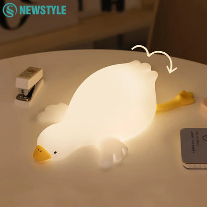 Skorter | Goose Children's Room Night Light - USB Rechargeable Touch Lamp
