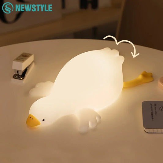 Skorter | Goose Children's Room Night Light - USB Rechargeable Touch Lamp
