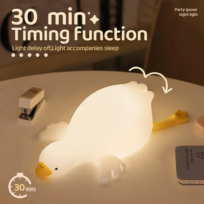 Skorter | Goose Children's Room Night Light - USB Rechargeable Touch Lamp