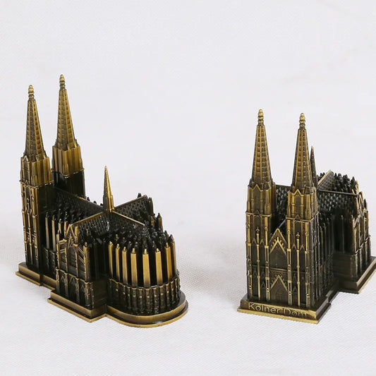 Skorter | Cologne Cathedral Model Metal Antique Bronze Germany Cologne Cathedral Building Figurine World Famous Landmark Architecture Decoration