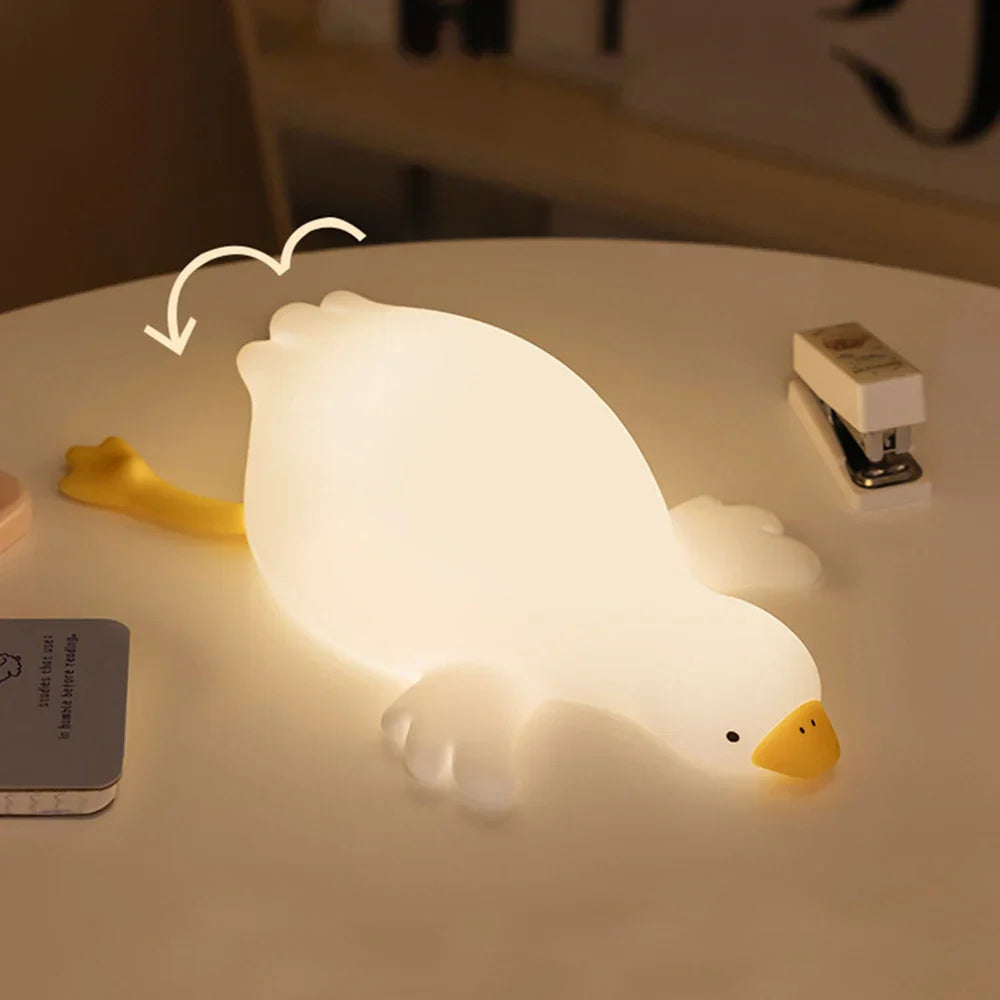 Skorter | Goose Children's Room Night Light - USB Rechargeable Touch Lamp