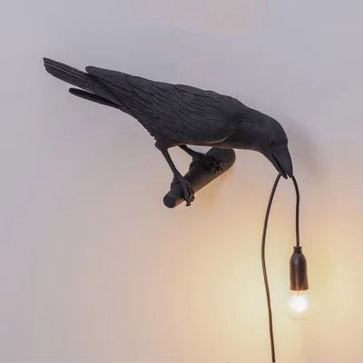 Skorter | Modern Lucky Bird Table Lamp – Creative Resin Animal Design for Bedroom and Living Room