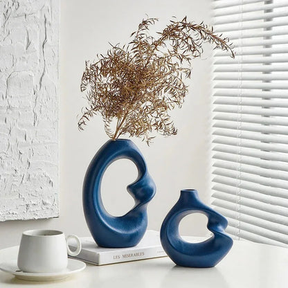 Skorter | Creative Curves Decorative Vase