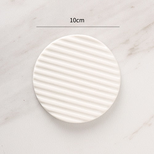 Skorter | Elegant solid marble soap dispenser for the bathroom