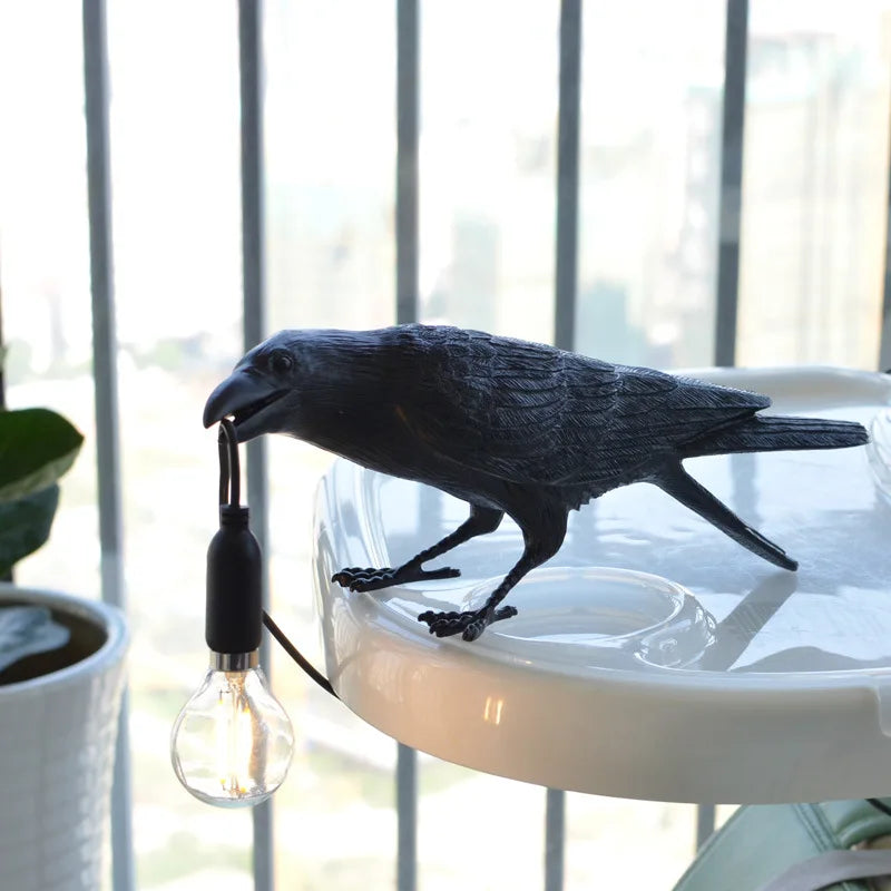 Skorter | Modern Lucky Bird Table Lamp – Creative Resin Animal Design for Bedroom and Living Room
