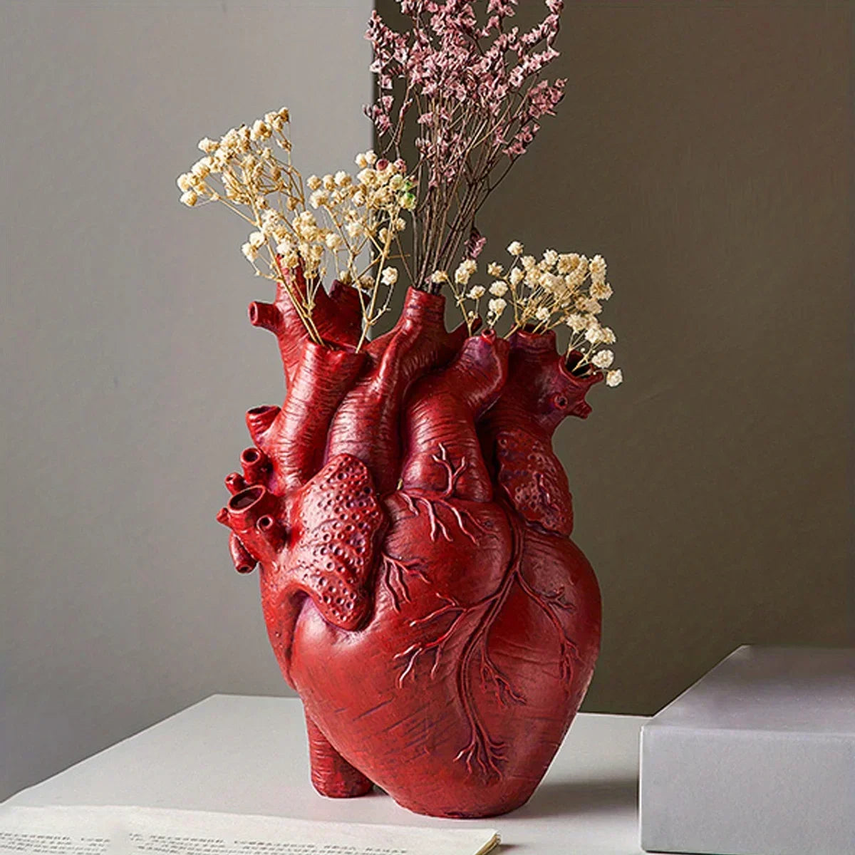 Skorter | Elvase - Heart-shaped ceramic vase