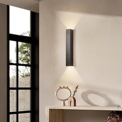 Skorter | BeamLuxe – Sleek Outdoor Lamp for Contemporary Spaces