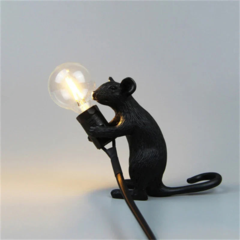 Skorter | Modern LED Animal Table Lamps: Resin Rat, Cat, and Squirrel Night Lights