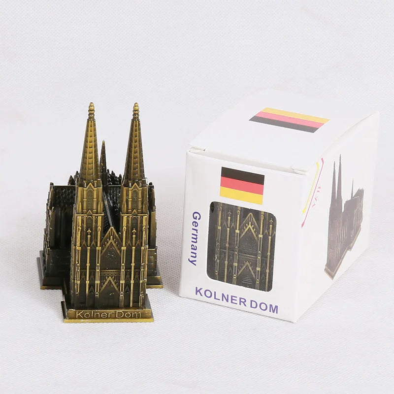 Skorter | Cologne Cathedral Model Metal Antique Bronze Germany Cologne Cathedral Building Figurine World Famous Landmark Architecture Decoration