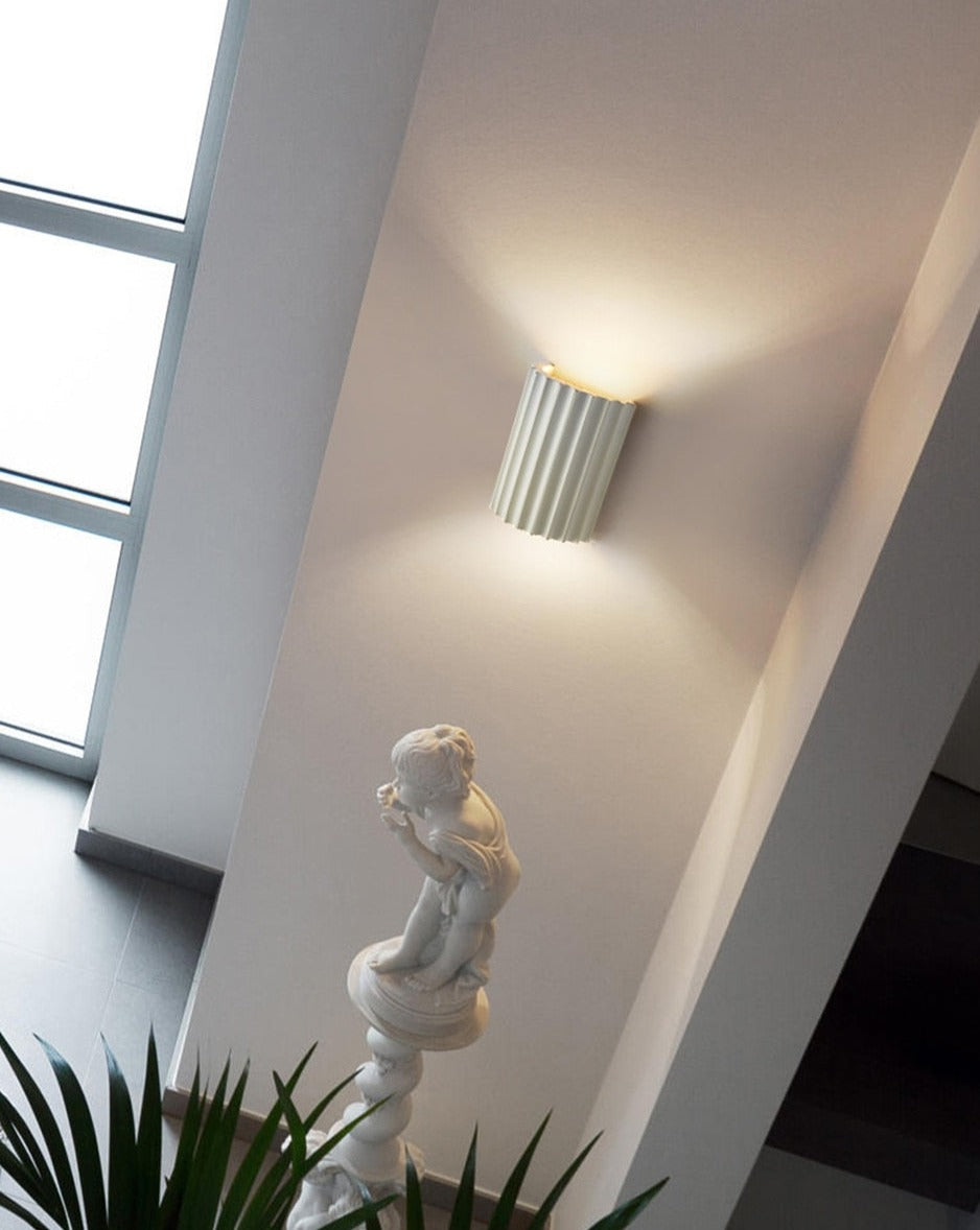 Skorter | Folding Color Resin LED Wall Light Lamp