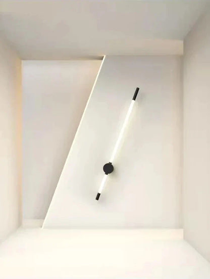 Skorter | AstraBeam – Vertical LED Wall Lamp for Modern Interiors