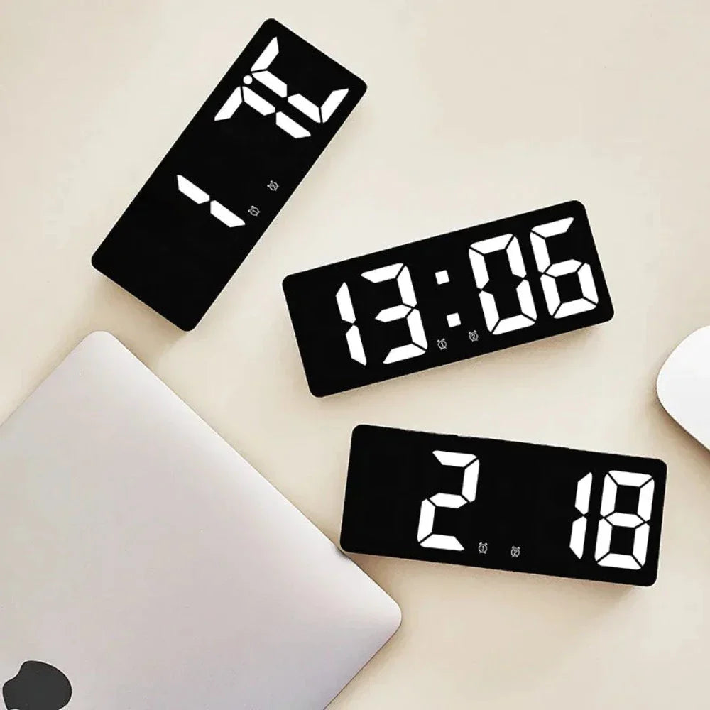 Skorter | Temperature Calendar Alarm Clock