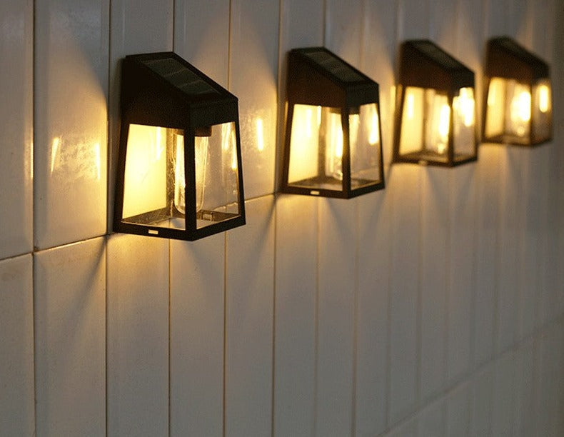 Skorter | GuardLume – Durable LED Solar Outdoor Light
