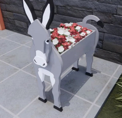 Skorter | Enchanting PVC Garden Animal Planter