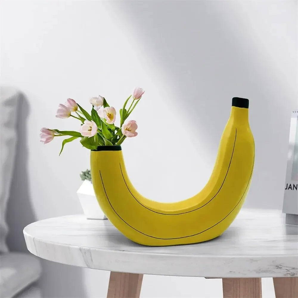 Skorter | Banana vase, flower vase made of resin, cute banana shape, decorative tabletop vase for flower arrangements, living room, bedroom, home decoration