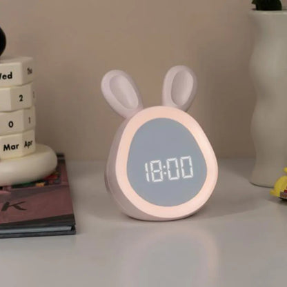 Skorter | WakkerKonijn – Kids alarm clock with LED night light and playful rabbit design