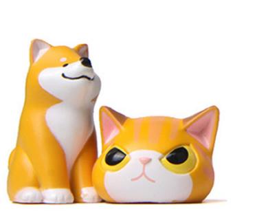 Skorter | Animals dressed as cats