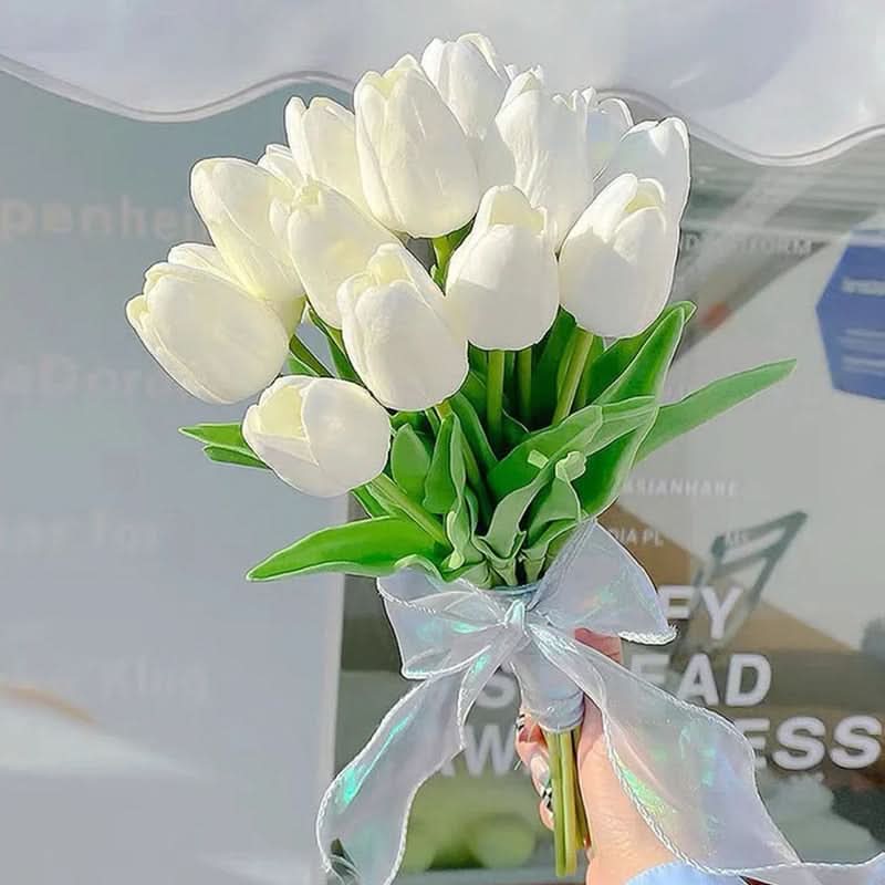 Skorter | Artificial Tulip Bouquet with Realistic Lifelike Flowers