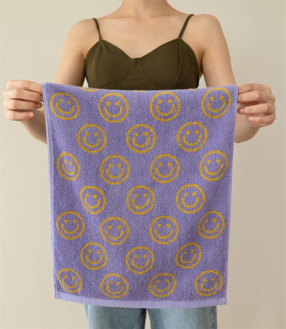 Skorter | Double-sided Smiley Towel