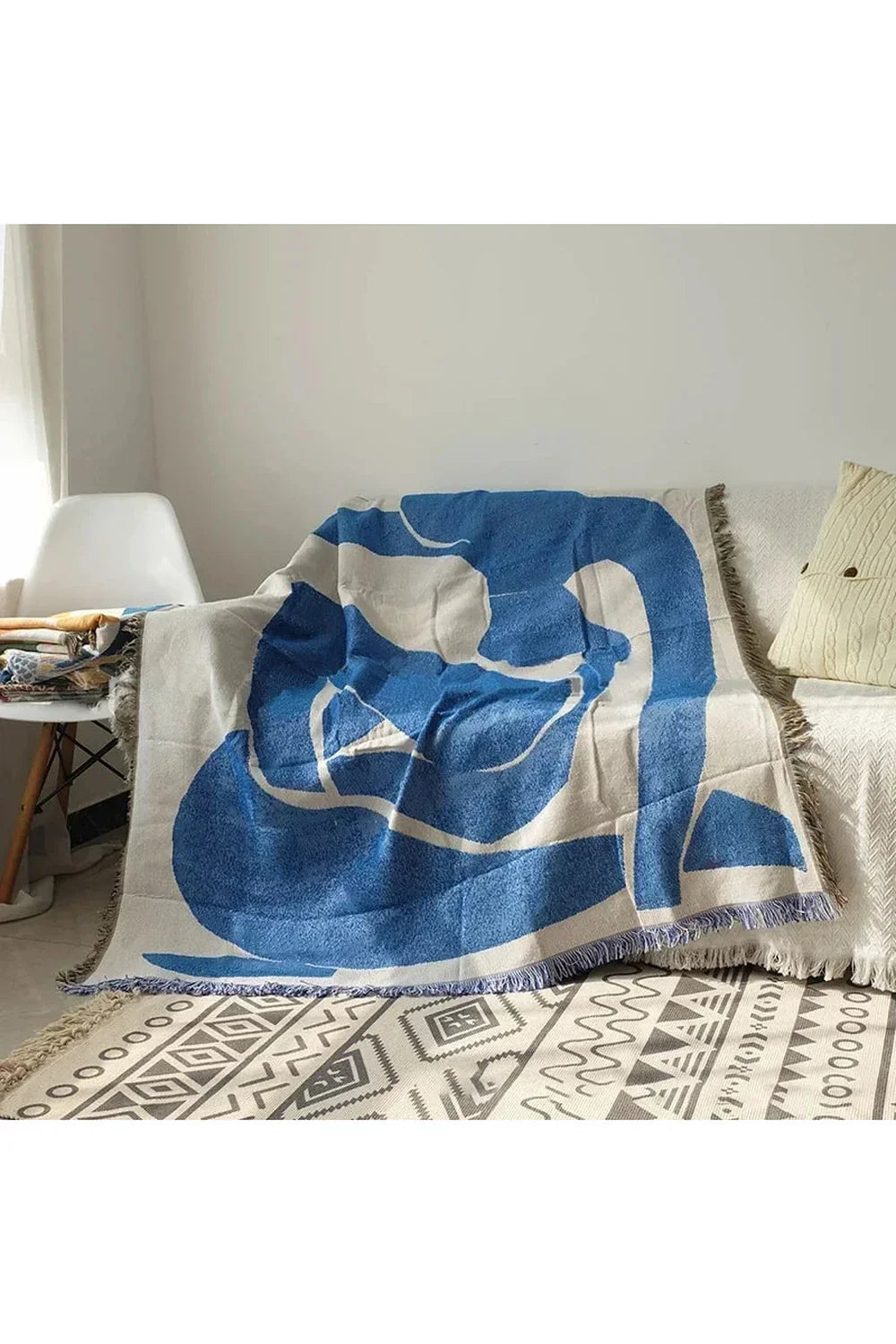 Skorter | Abstract Blue Muse Blanket