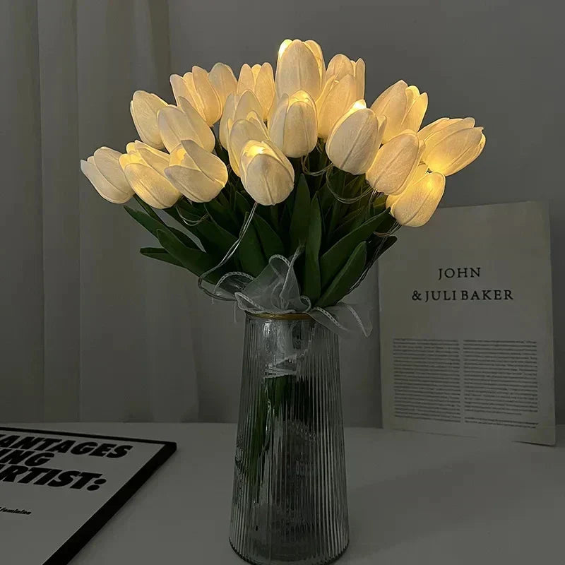 Skorter | TulipGlow - Portable LED tulip night light