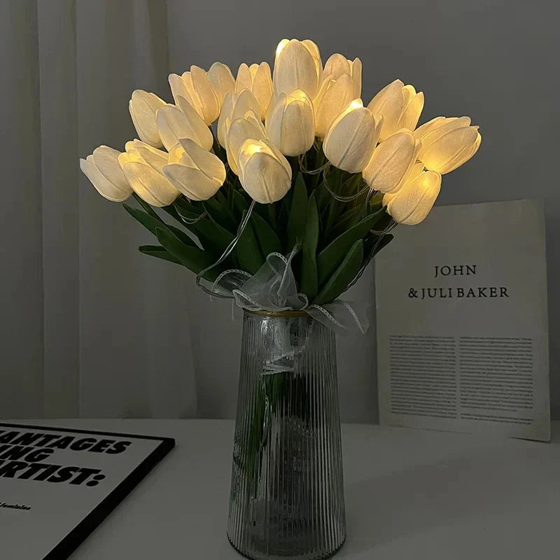 Skorter | Tulipglow - LED Handheld Tulip Night Light