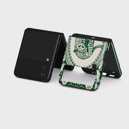 Skorter | Antique - Samsung Galaxy Z Flip 3 Case