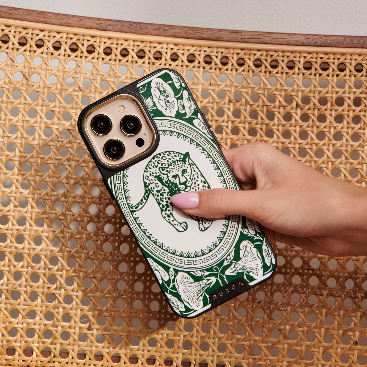 Skorter | Antique - iPhone 12 Pro Case