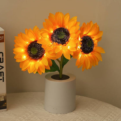 Skorter | LED Sunflower Table Lamp - Decorative Lighting Fixture for Home Decor & Nightstand Use