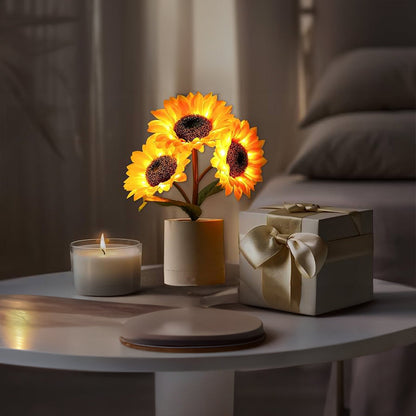 Skorter | LED Sunflower Table Lamp - Decorative Lighting Fixture for Home Decor & Nightstand Use