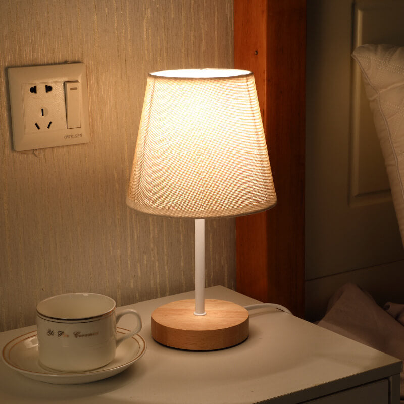 Skorter | Nordic Vintage Fabric Cone Solid Wood LED Table Lamp