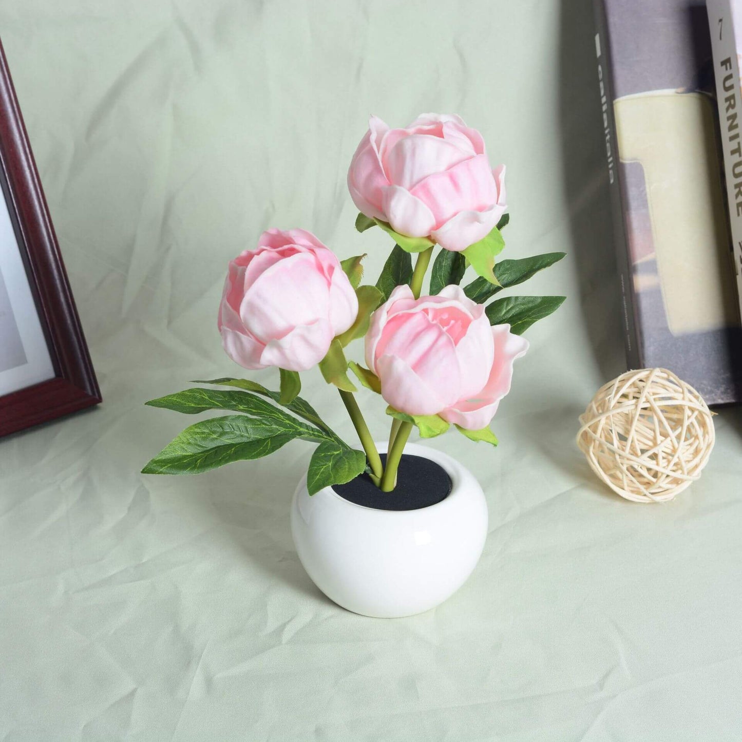Skorter | Modern Creative Simulation Tulip Peony LED Night Light Table Lamp