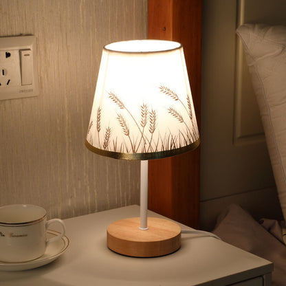 Skorter | Nordic Vintage Fabric Cone Solid Wood LED Table Lamp