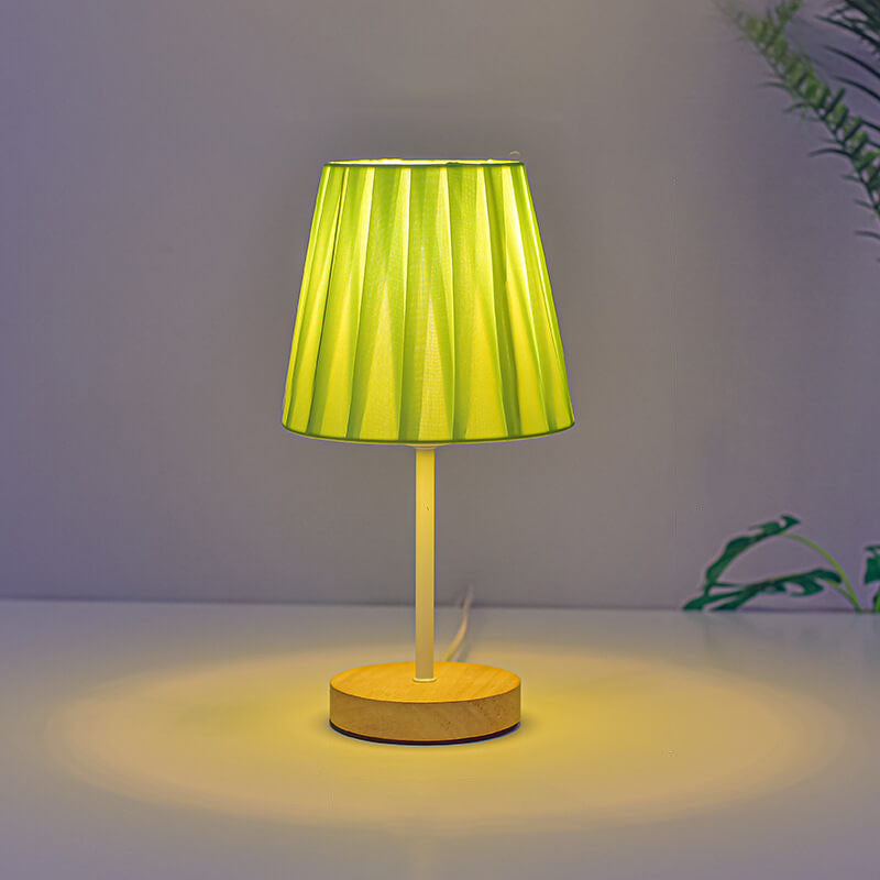 Skorter | Nordic Vintage Fabric Cone Solid Wood LED Table Lamp