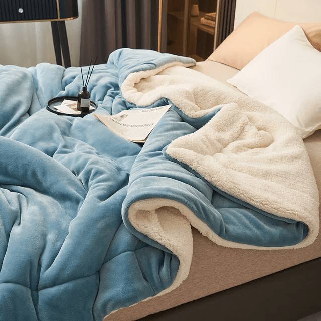 Skorter | Soft Flannel Fleece Blanket for Warmth & Style