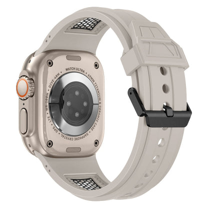 Skorter | For Apple Watch SE 2022 44mm Breathable Stainless Steel Mesh TPU Watch Band (Starlight Black)