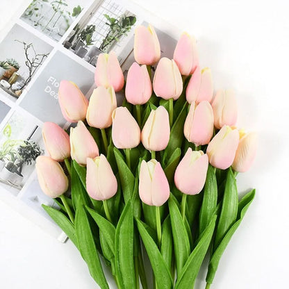 Skorter | Artificial Tulip Bouquet with Realistic Lifelike Flowers