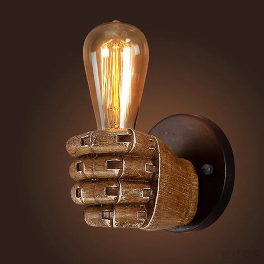Skorter | Fist lamp