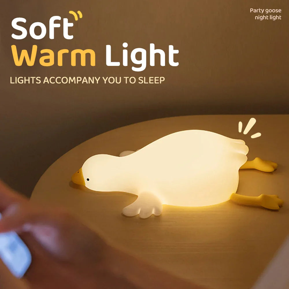 Skorter | Goose Children's Room Night Light - USB Rechargeable Touch Lamp