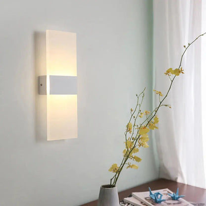 Skorter | Éclatante - Touch Panel Wall Light USB rechargeable