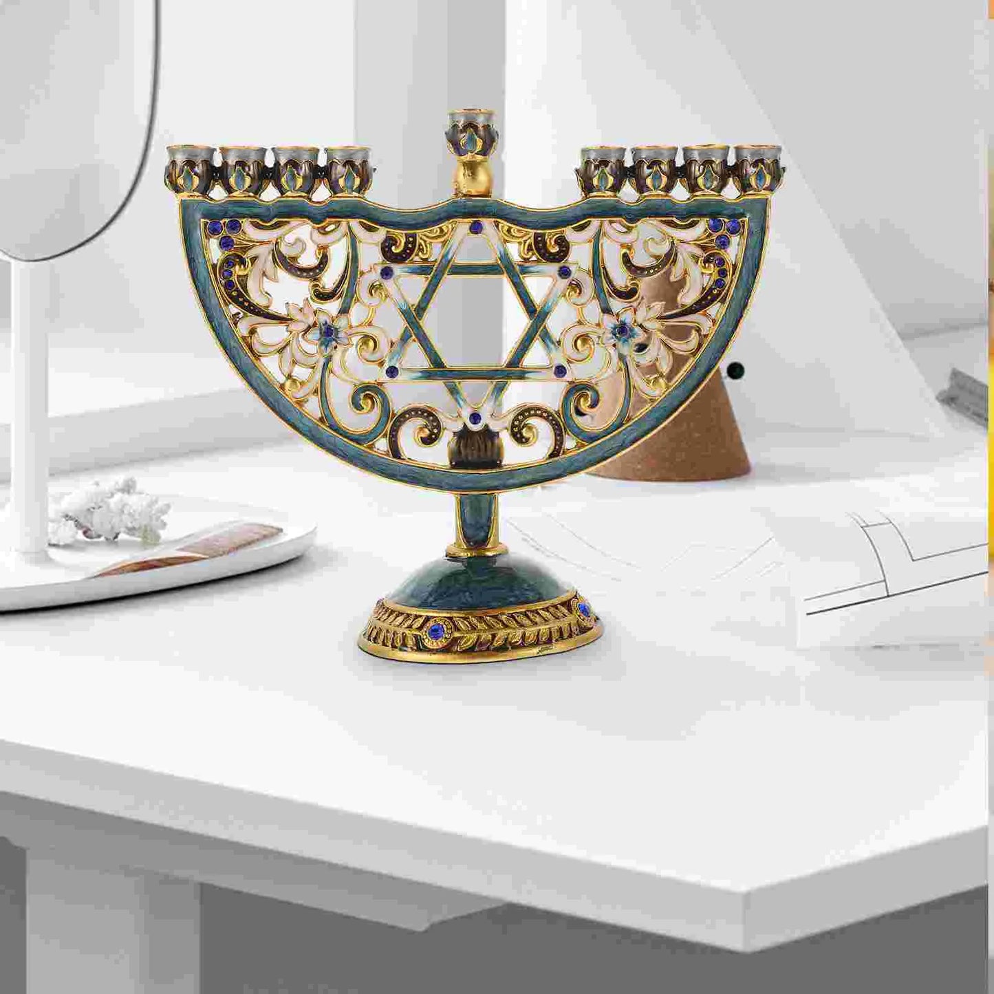 Skorter | Auriona Menorah Candle Holder | Chanukah Candelabrum & Table Decoration | Wedding & Holiday Decoration | Luxurious Elegance