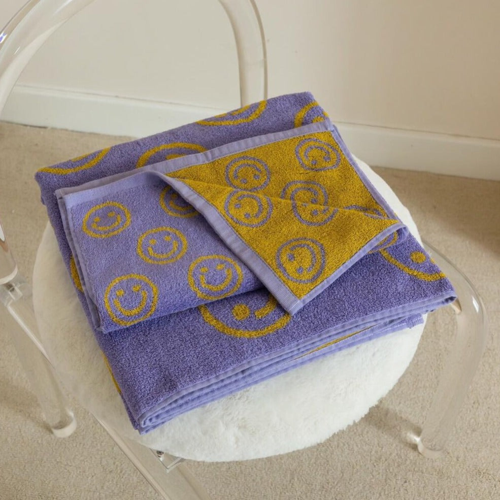 Skorter | Double-sided Smiley Towel