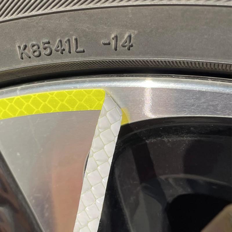 Skorter | Auto Illuminating Stickers