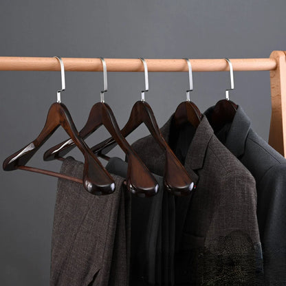 Skorter | Oaklee Élite – Luxury Wood Hangers with Sophisticated Design