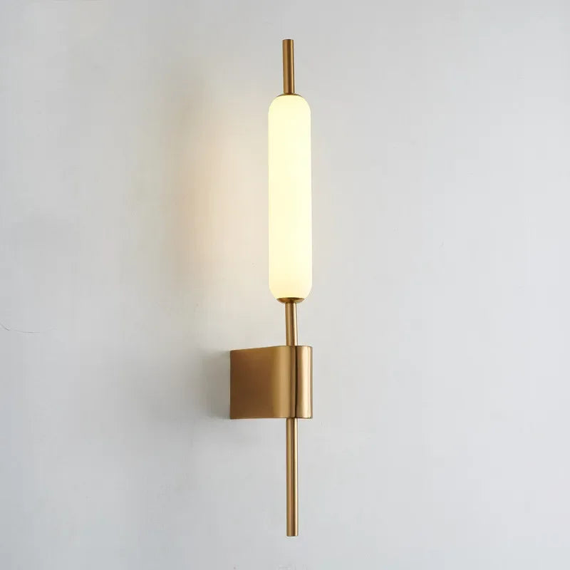 Skorter | AuraGold – Elegant Gold Wall Lamp for LED Illumination