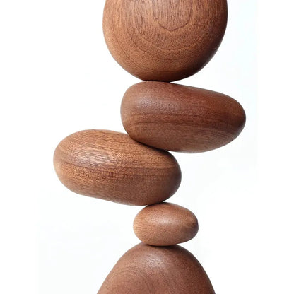 Skorter | Discover the balance of stones: Harmonious Artistic Sculpture