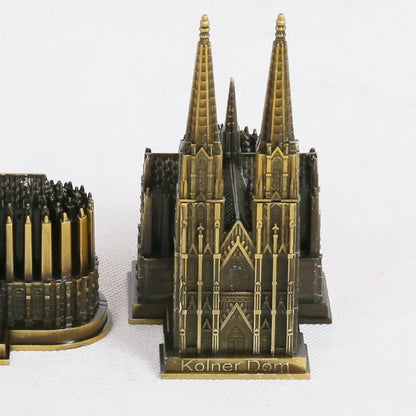 Skorter | Cologne Cathedral Model Metal Antique Bronze Germany Cologne Cathedral Building Figurine World Famous Landmark Architecture Decoration