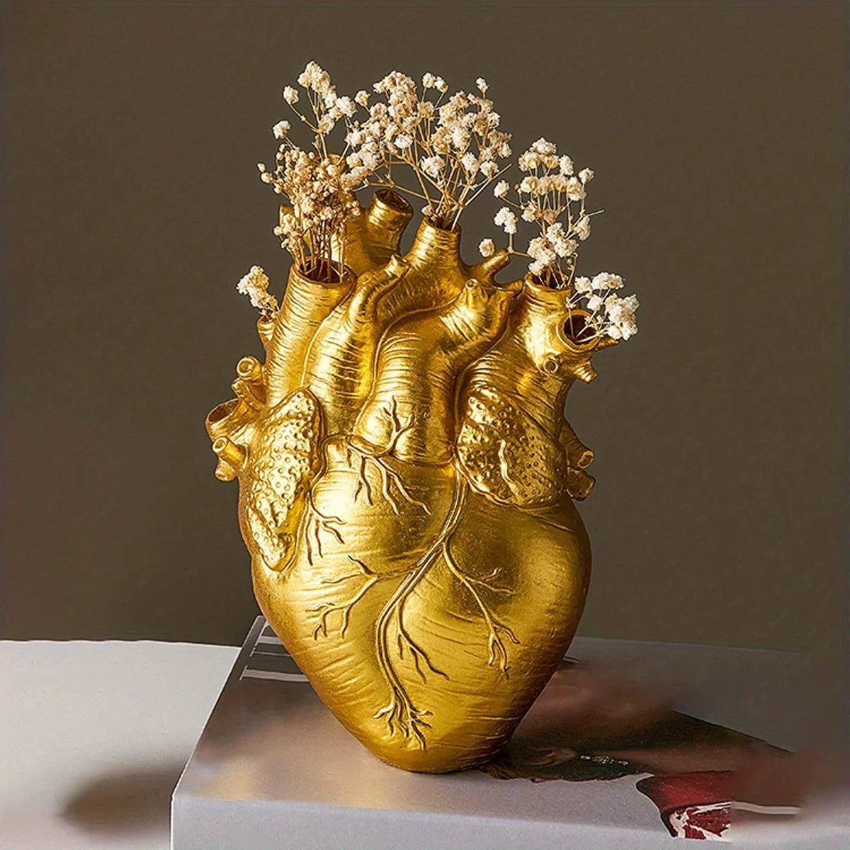 Skorter | Elvase - Heart-shaped ceramic vase